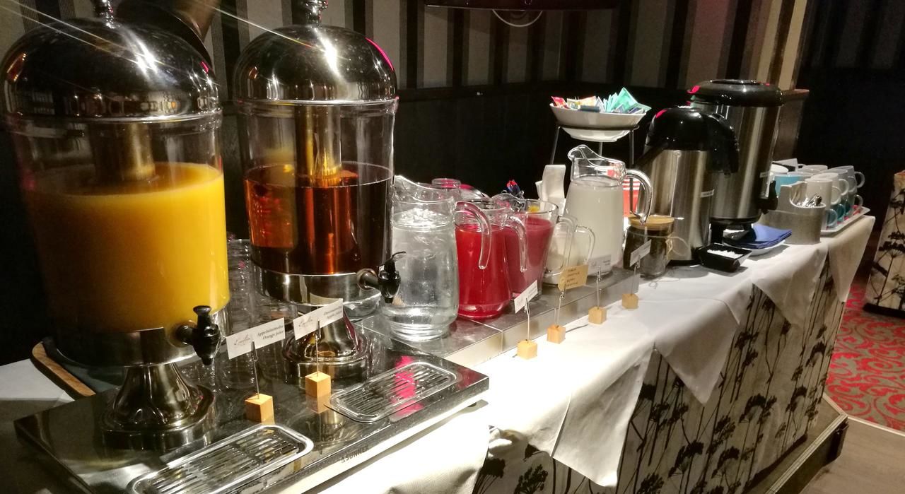 Отель Hotel Emilia Хямеэнлинна